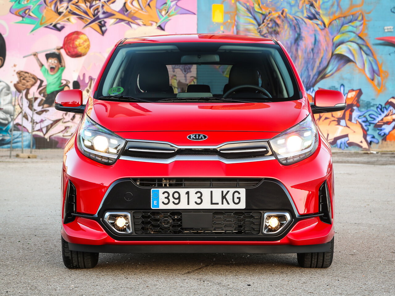 Купить новую KIA PICANTO Новый в кредит в Братске. Официальный дилер. Новые  автомобили в кредит. Автокредит, акции, трейдин!